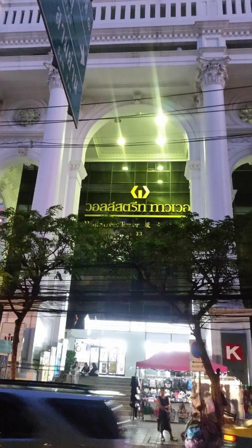 Travel Lodge Surawong (Adults Only) Bangkok Extérieur photo